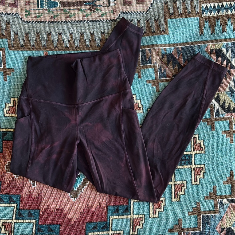 Lululemon Athletic Leggings Size 4 Red Tie Dye